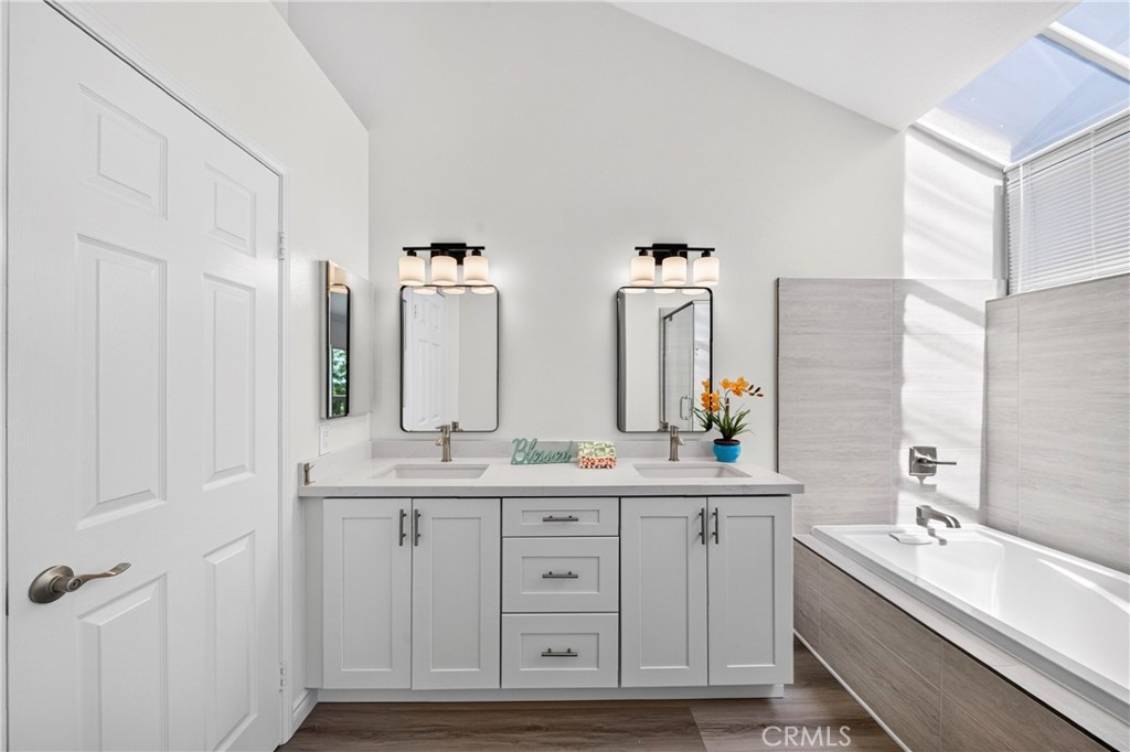 16140 Ridgeview Lane La Mirada, CA 90638 - Photo 25 of 48 Gallery Image 25