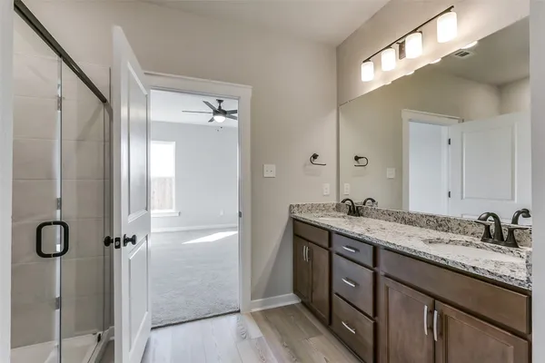 $265,430 | 822 Countryside Glade Lane, Rosharon, TX 77583