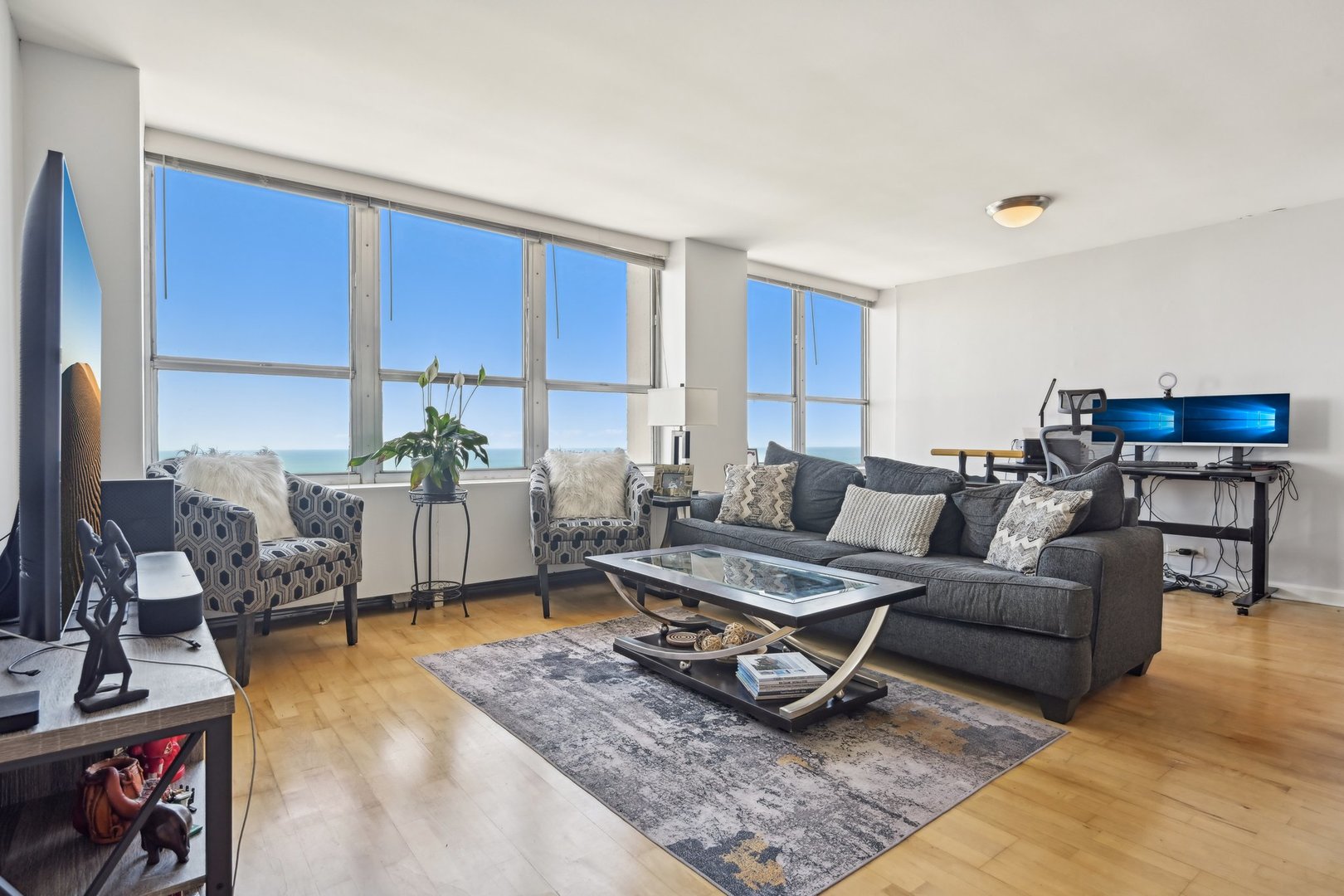 655 West Irving Park Road, Unit 5306 Chicago, IL 60613 - Photo 7 of 36