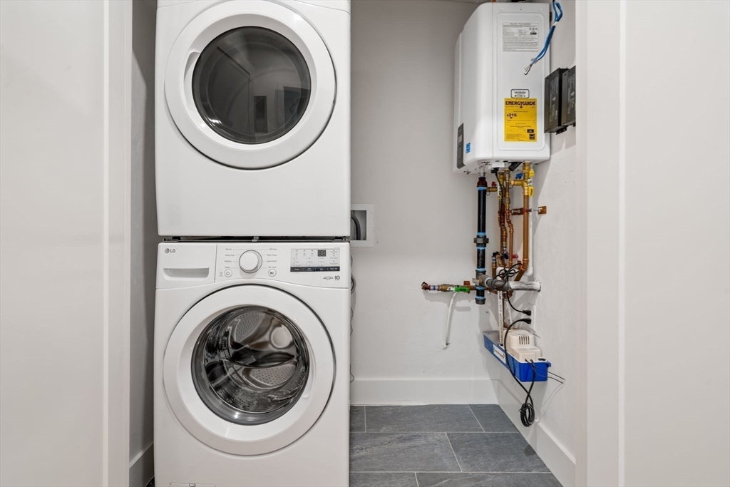 33 Pearl Street, Unit 1 Boston, MA 02125 - Photo 16 of 22