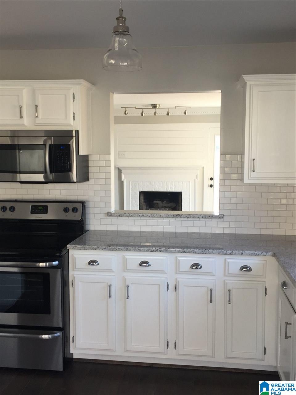 20 Cottage Circle Pelham, AL 35124 - Photo 2 of 46