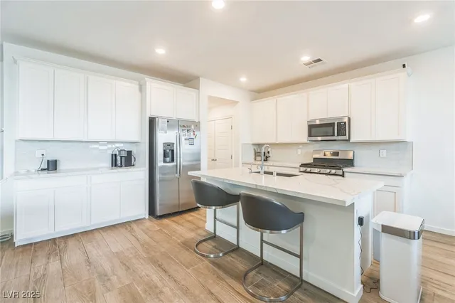 $468,998 | 2935 Gaffer Film Street, Las Vegas, NV 89156