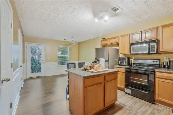 $1,995 | 2870 Vining Ridge Terrace, Decatur, GA 30034