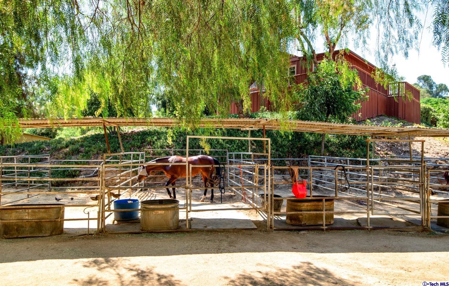 10330 McBroom Street Sunland, CA 91040 - Photo 21 of 66