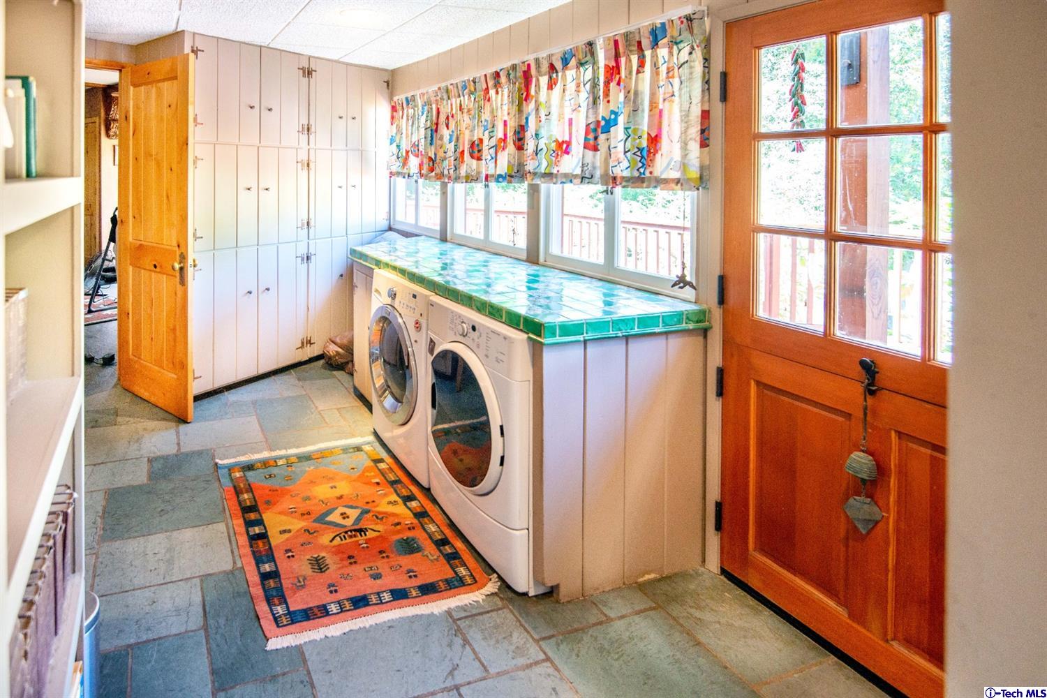 10330 McBroom Street Sunland, CA 91040 - Photo 54 of 66