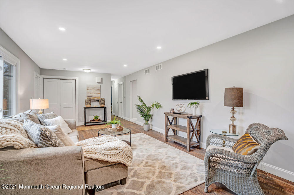 277 Harmony Road Middletown, NJ 07748 - Photo 17 of 33 010_dsc08095_6_7_8_9