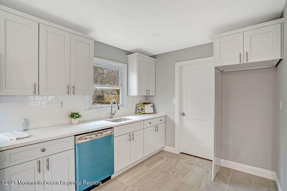 277 Harmony Road Middletown, NJ 07748 - Photo 23 of 33 020_dsc08160_1_2_3_4