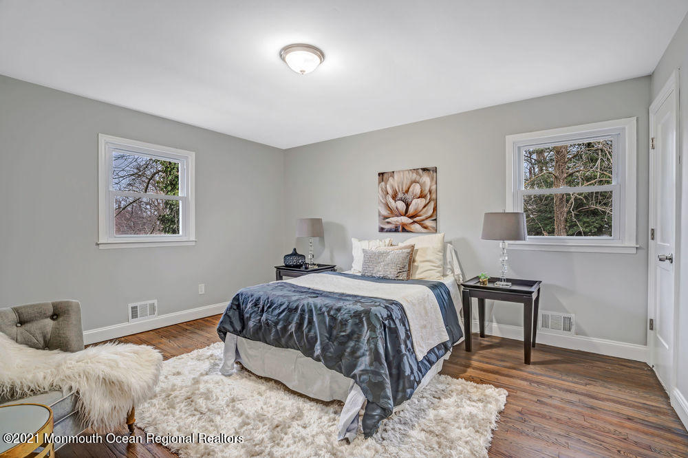 277 Harmony Road Middletown, NJ 07748 - Photo 9 of 33 028_dsc08035_6_7_8_9