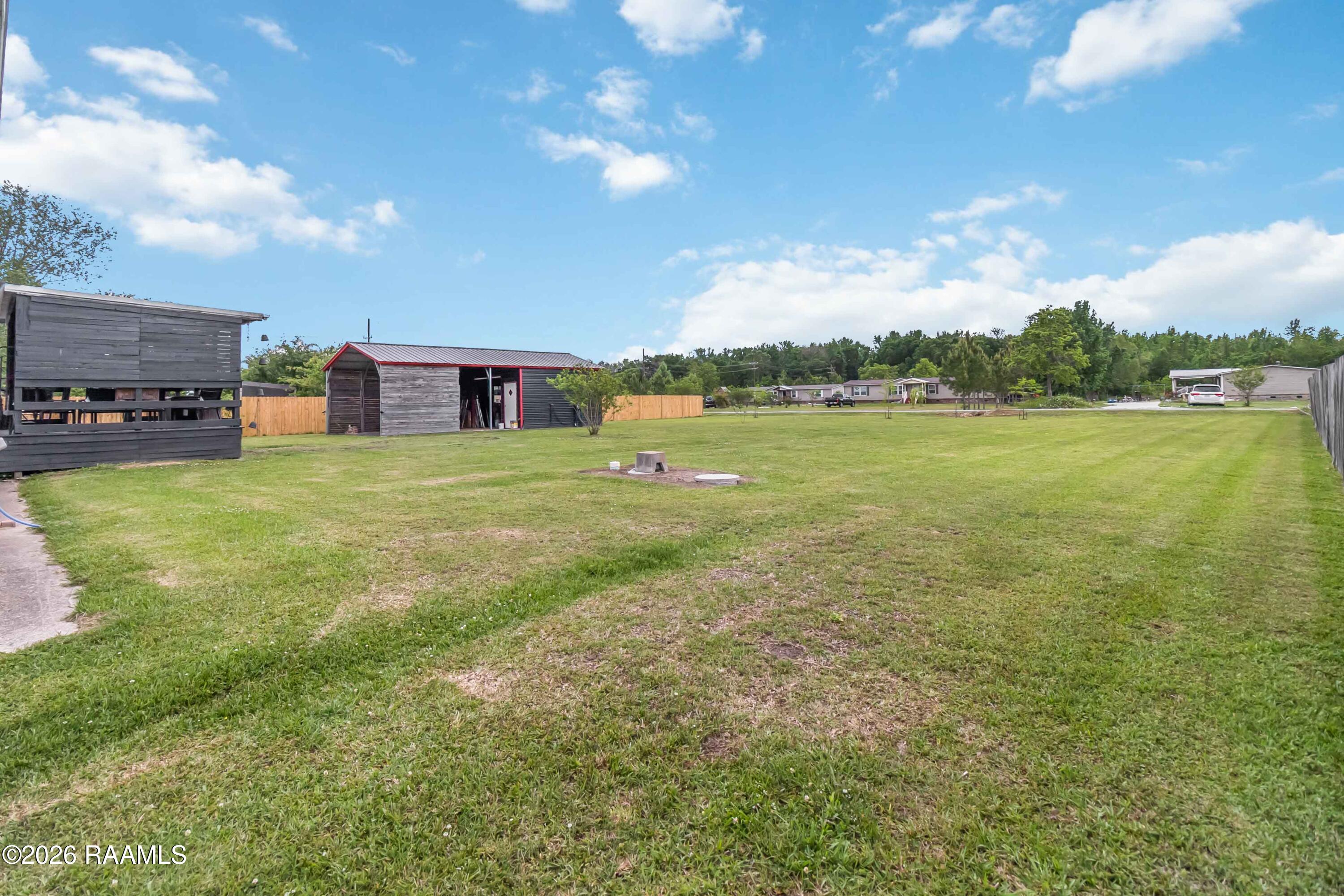 906 Troy Road New Iberia, LA 70563 - Photo 29 of 31 027