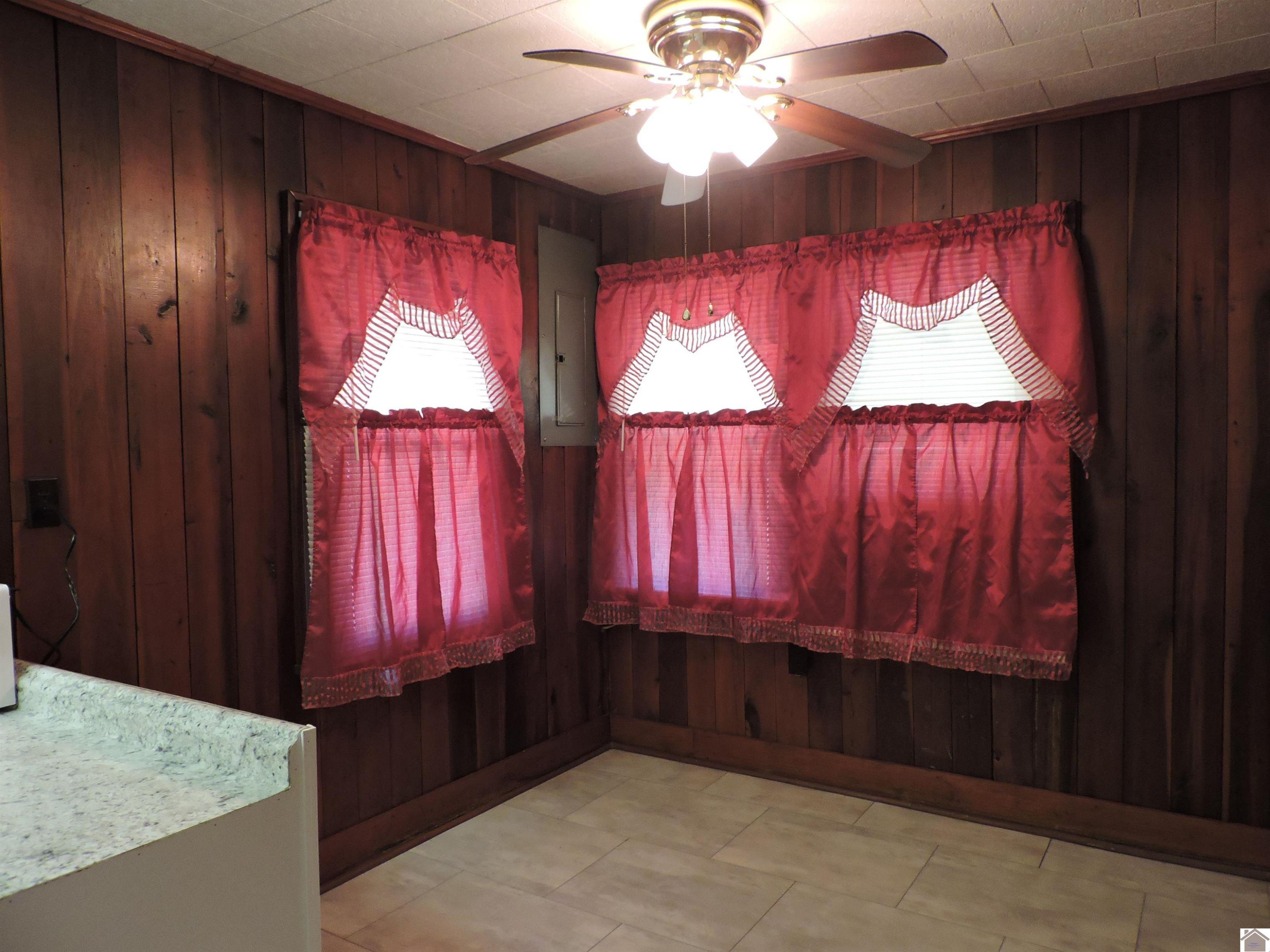 521 Milliken Road Paducah, KY 42003 - Photo 16 of 23 Photo 16