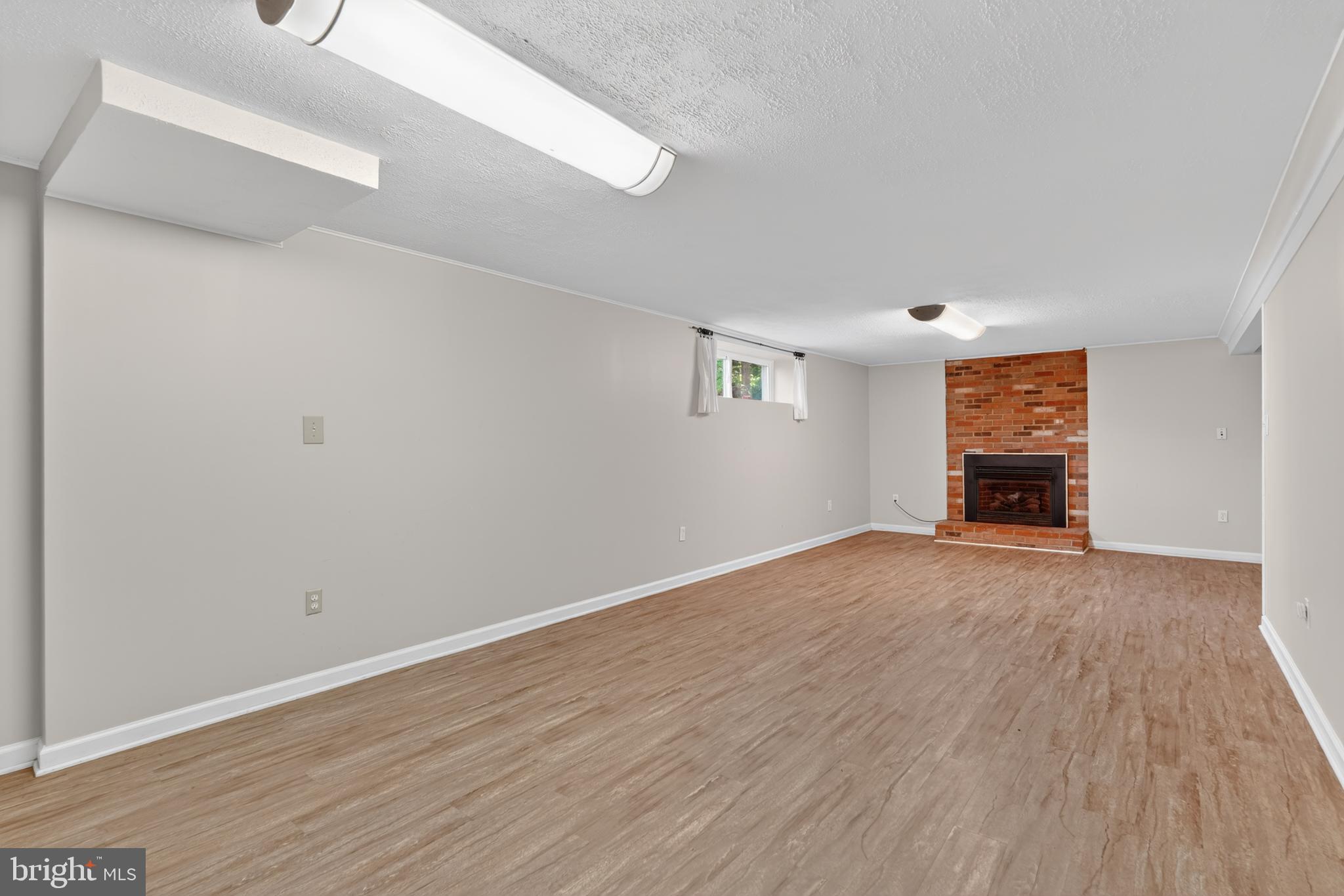 6727 Newington Road Lorton, VA 22079 - Photo 29 of 51