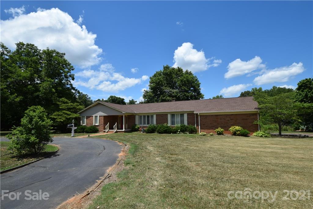 441 Morningstar Lake Road Forest City, NC 28043 - Photo 1 of 36 Gallery Image 1