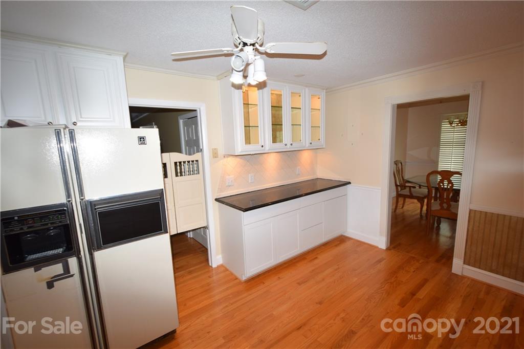 441 Morningstar Lake Road Forest City, NC 28043 - Photo 4 of 36 Gallery Image 4