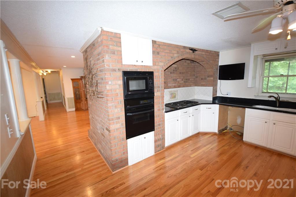 441 Morningstar Lake Road Forest City, NC 28043 - Photo 5 of 36 Gallery Image 5