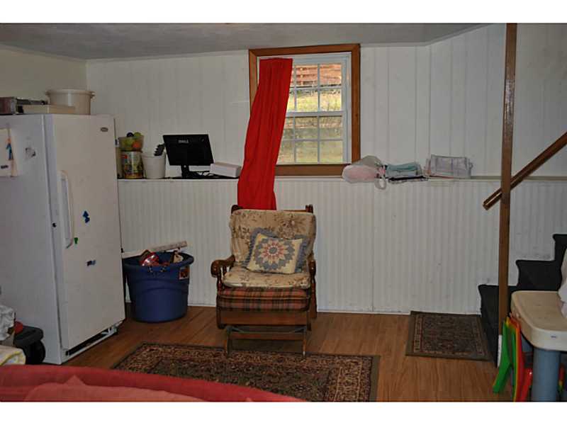 141 Hill Road Burrillville, RI 02830 - Photo 19 of 24 Den/Family/Great Room.