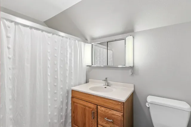 $699,000 | N8283 North McKinley Beach Road, Beaver Dam, WI 53916