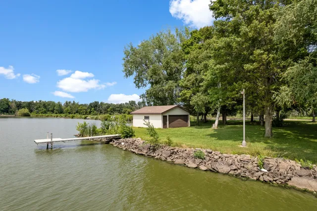 $699,000 | N8283 North McKinley Beach Road, Beaver Dam, WI 53916
