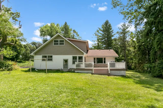 $699,000 | N8283 North McKinley Beach Road, Beaver Dam, WI 53916