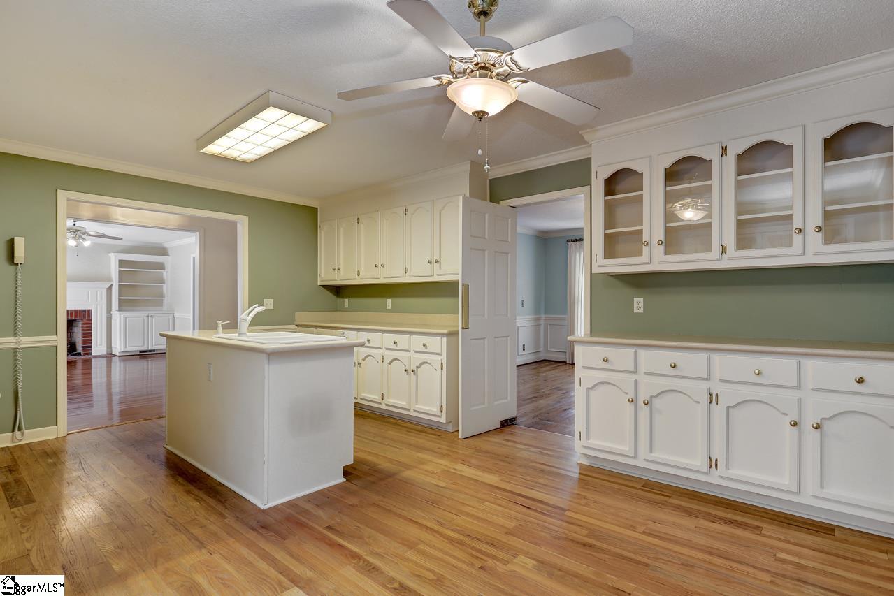 125 River Oaks Road Greer, SC 29650 - Photo 14 of 28 Gallery Image 14