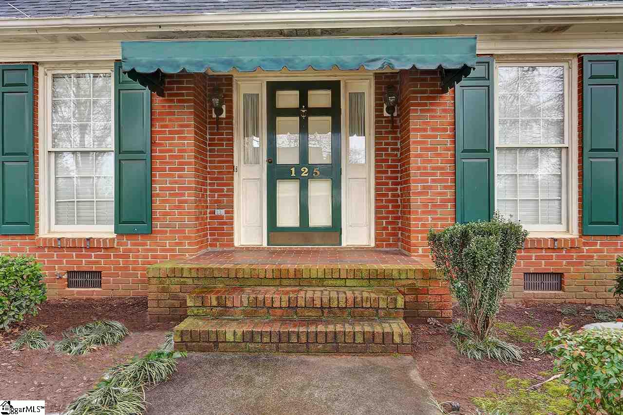125 River Oaks Road Greer, SC 29650 - Photo 5 of 28 Gallery Image 5
