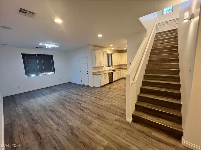 $2,091 | 7638 Peaceful Trellis Drive, Las Vegas, NV 89179