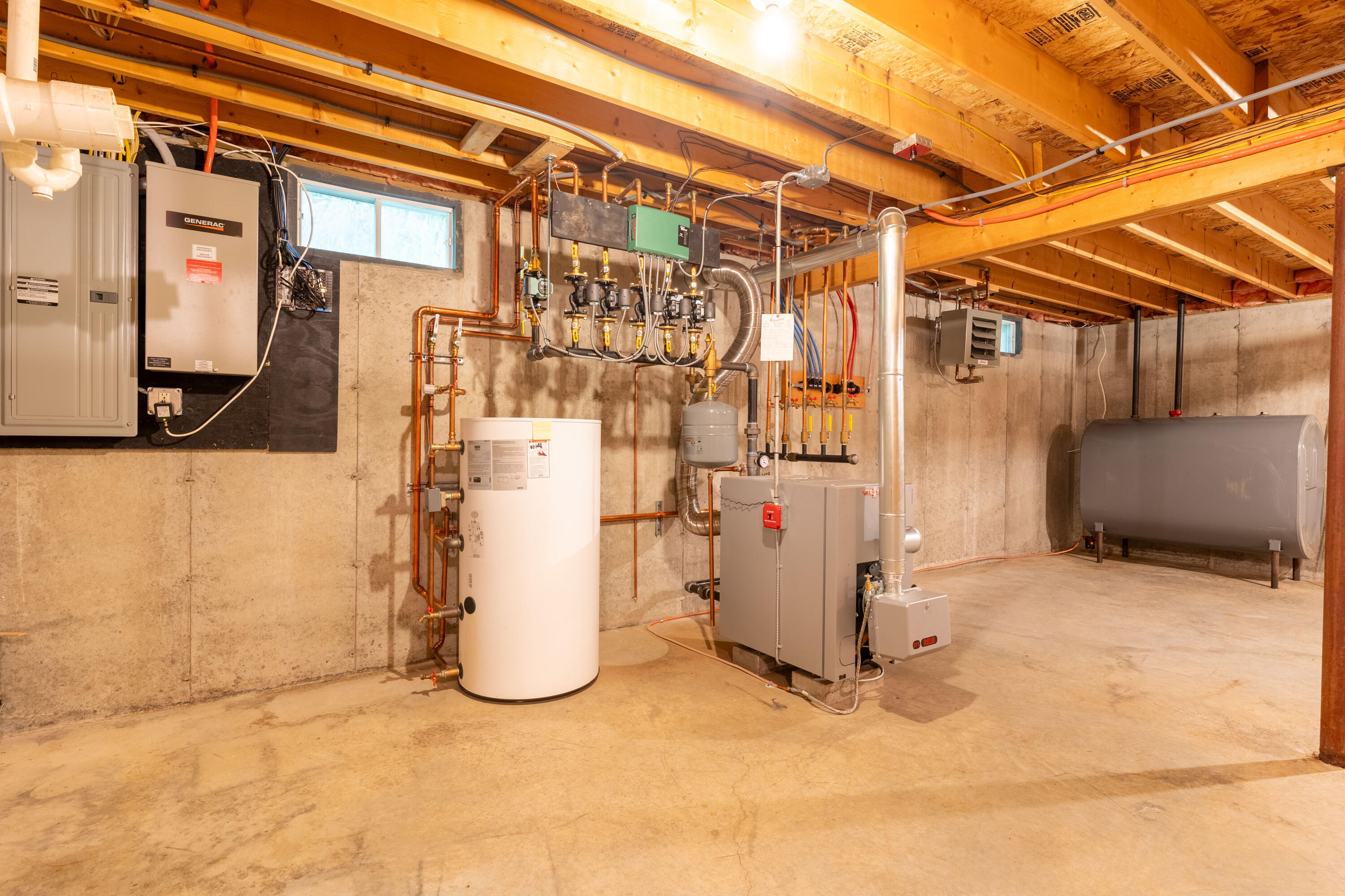 2 Highpointe Circle Kittery, ME 03904 - Photo 26 of 36 9L9A1693-HDR