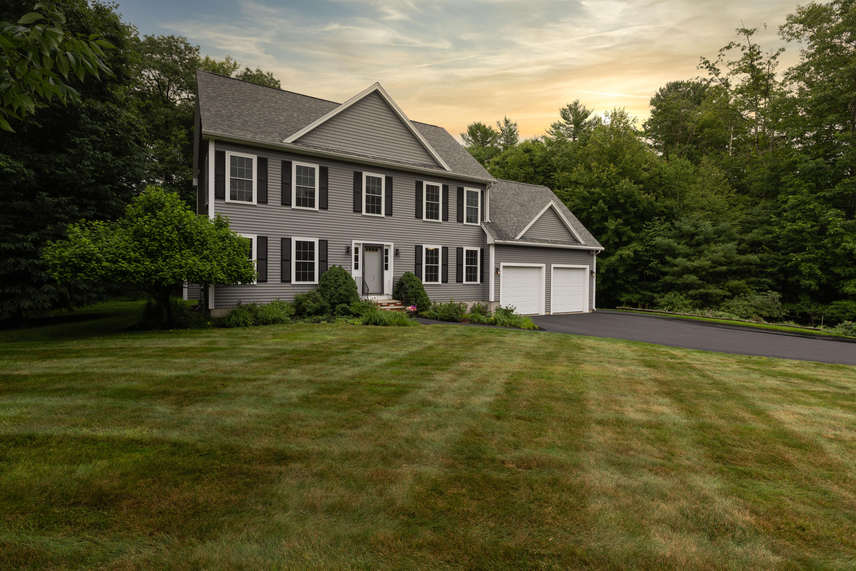 2 Highpointe Circle Kittery, ME 03904 - Photo 29 of 36 9L9A1704-Edit