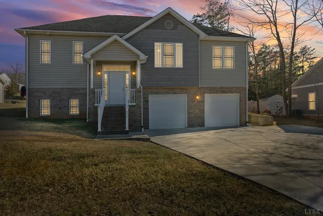 $369,900 | 429 Mantle Drive, Lynchburg, VA 24501