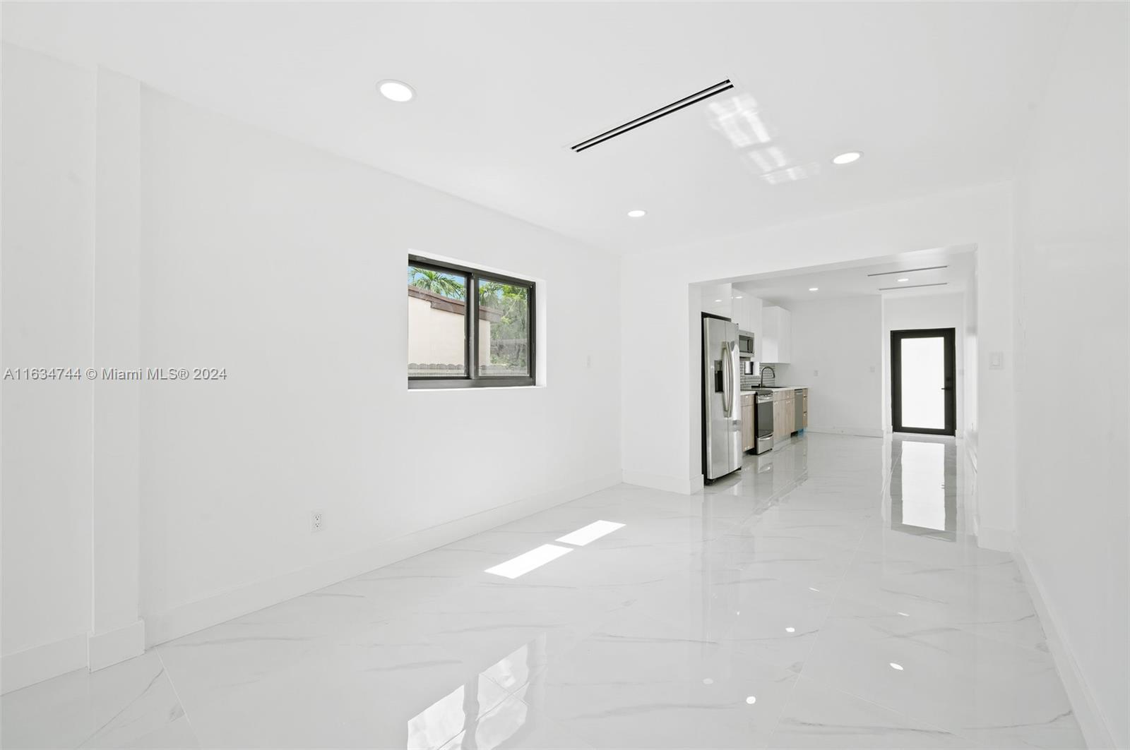 6401 Southwest 38th Street Miami, FL 33155 - Photo 11 of 32 Gallery Image 11
