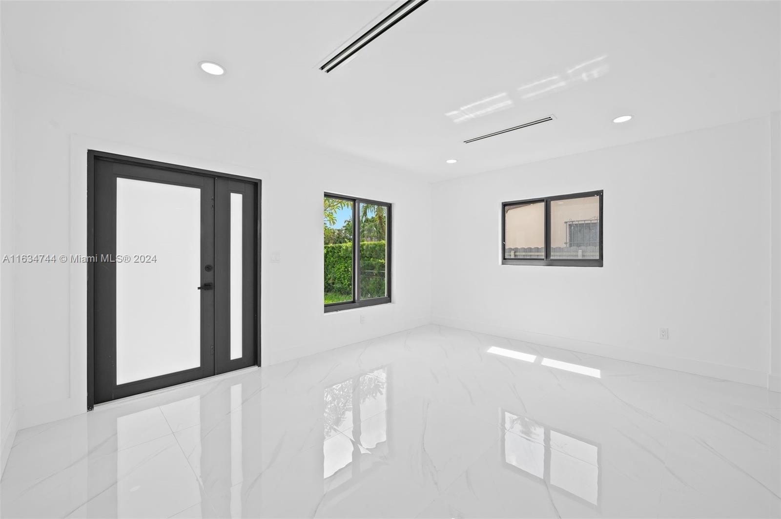 6401 Southwest 38th Street Miami, FL 33155 - Photo 12 of 32 Gallery Image 12