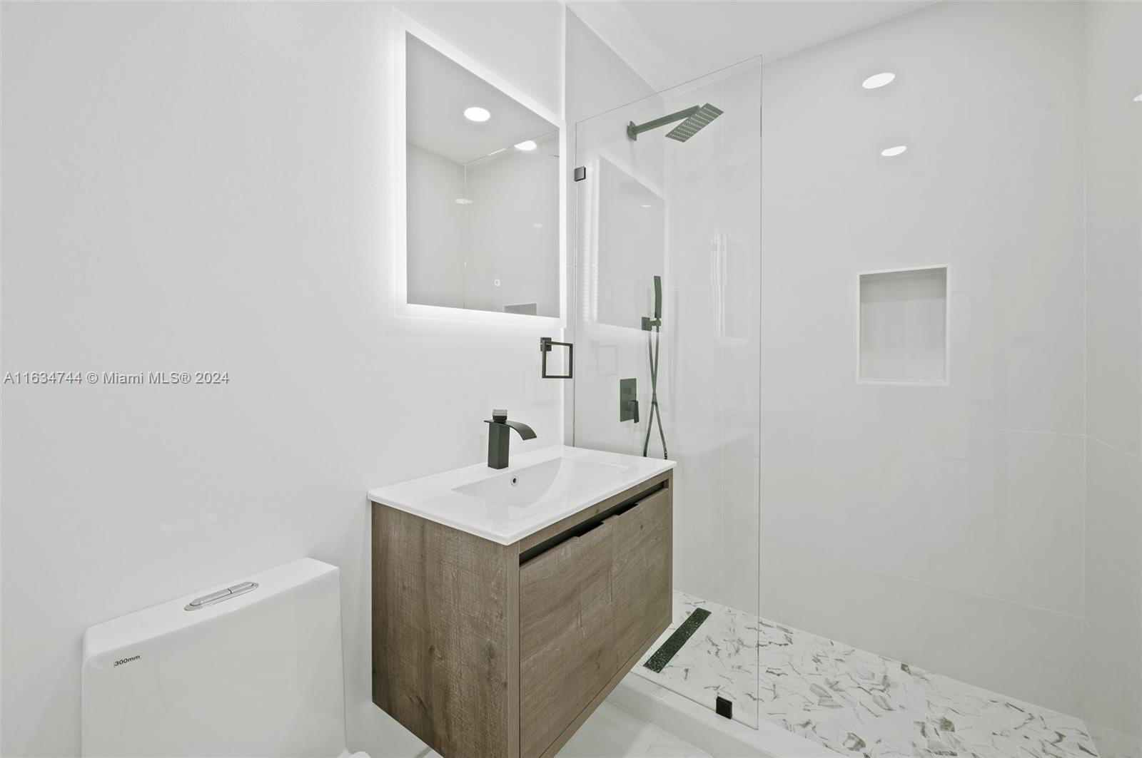 6401 Southwest 38th Street Miami, FL 33155 - Photo 25 of 32 Gallery Image 25