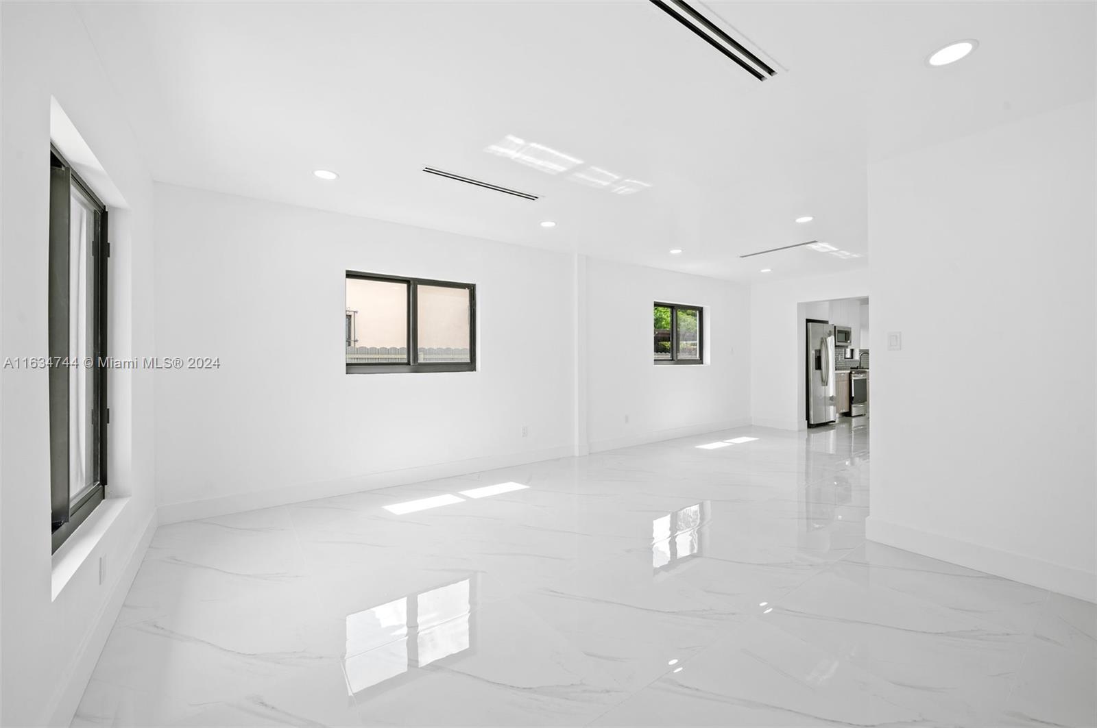6401 Southwest 38th Street Miami, FL 33155 - Photo 10 of 32 Gallery Image 10