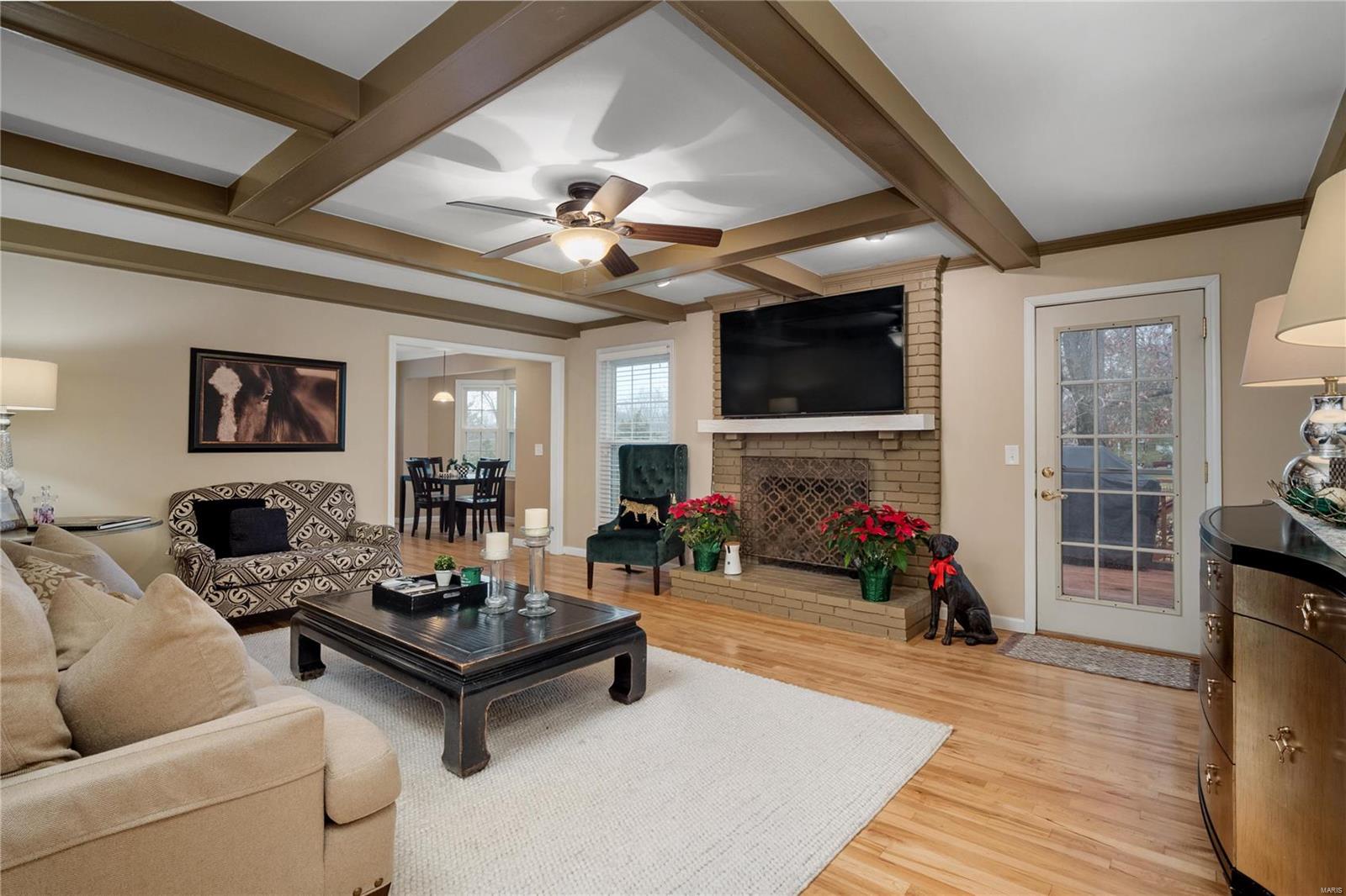 534 Hickory Ridge Court St. Louis, MO 63131 - Photo 7 of 34 Gallery Image 7