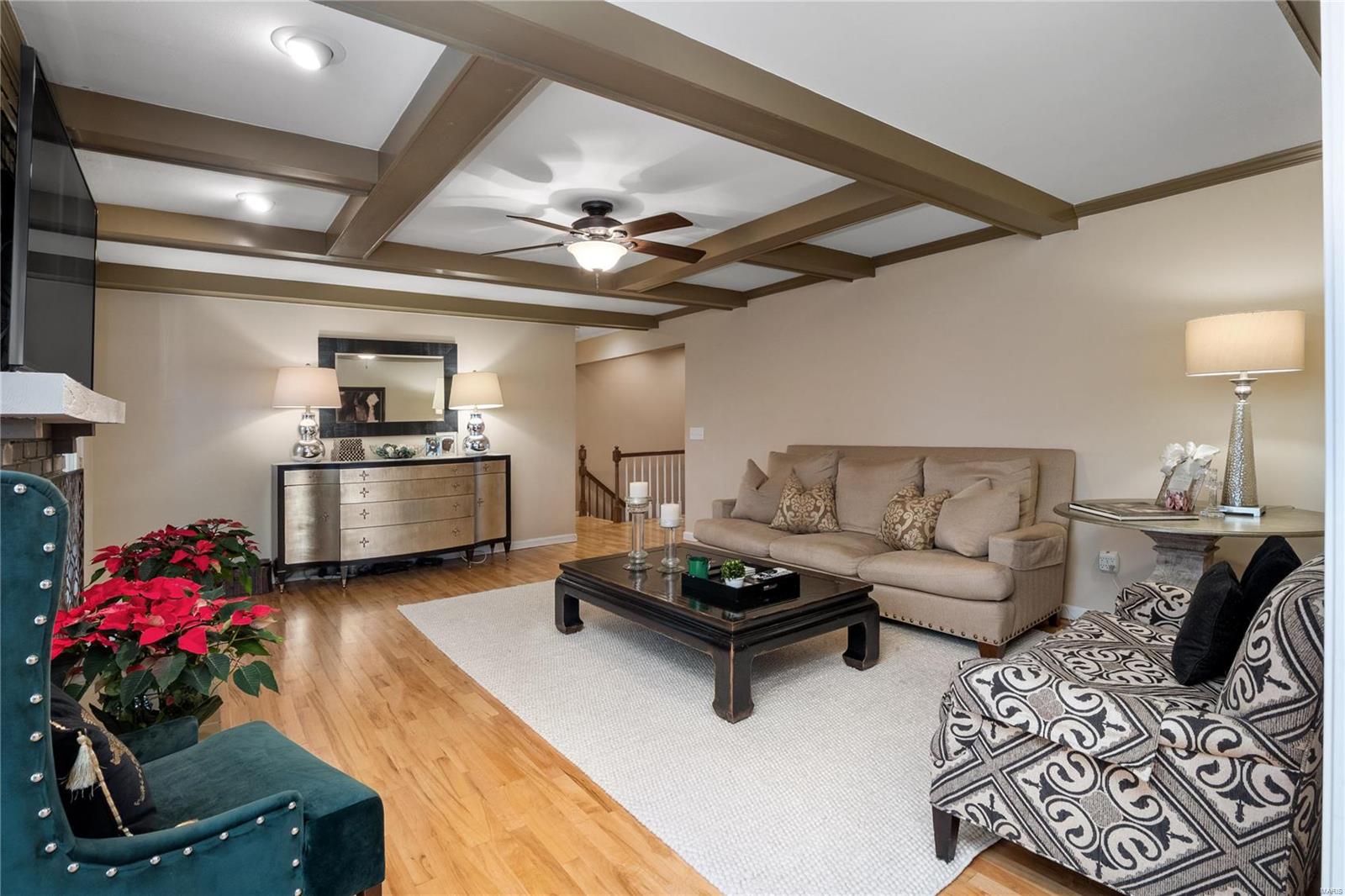 534 Hickory Ridge Court St. Louis, MO 63131 - Photo 9 of 34 Gallery Image 9
