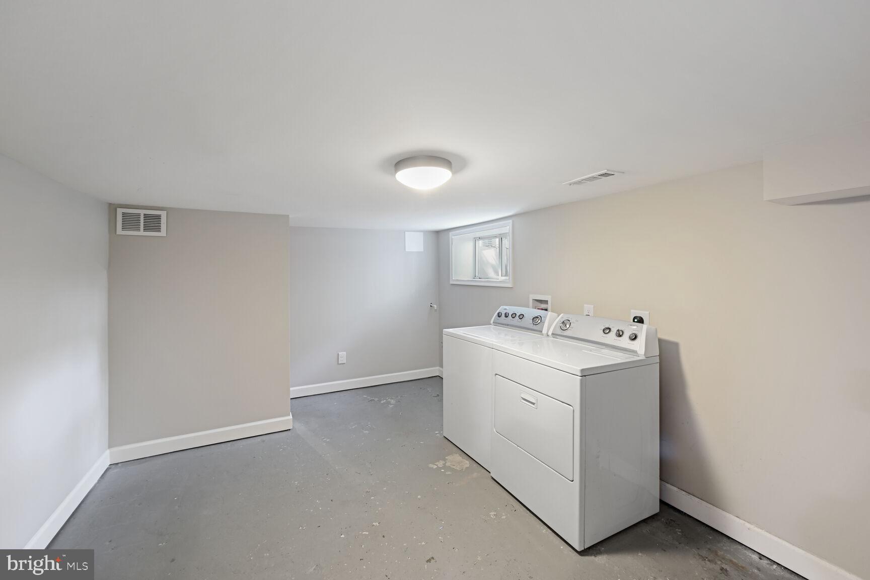 1127 Bradley Road Pasadena, MD 21122 - Photo 22 of 22 utility room