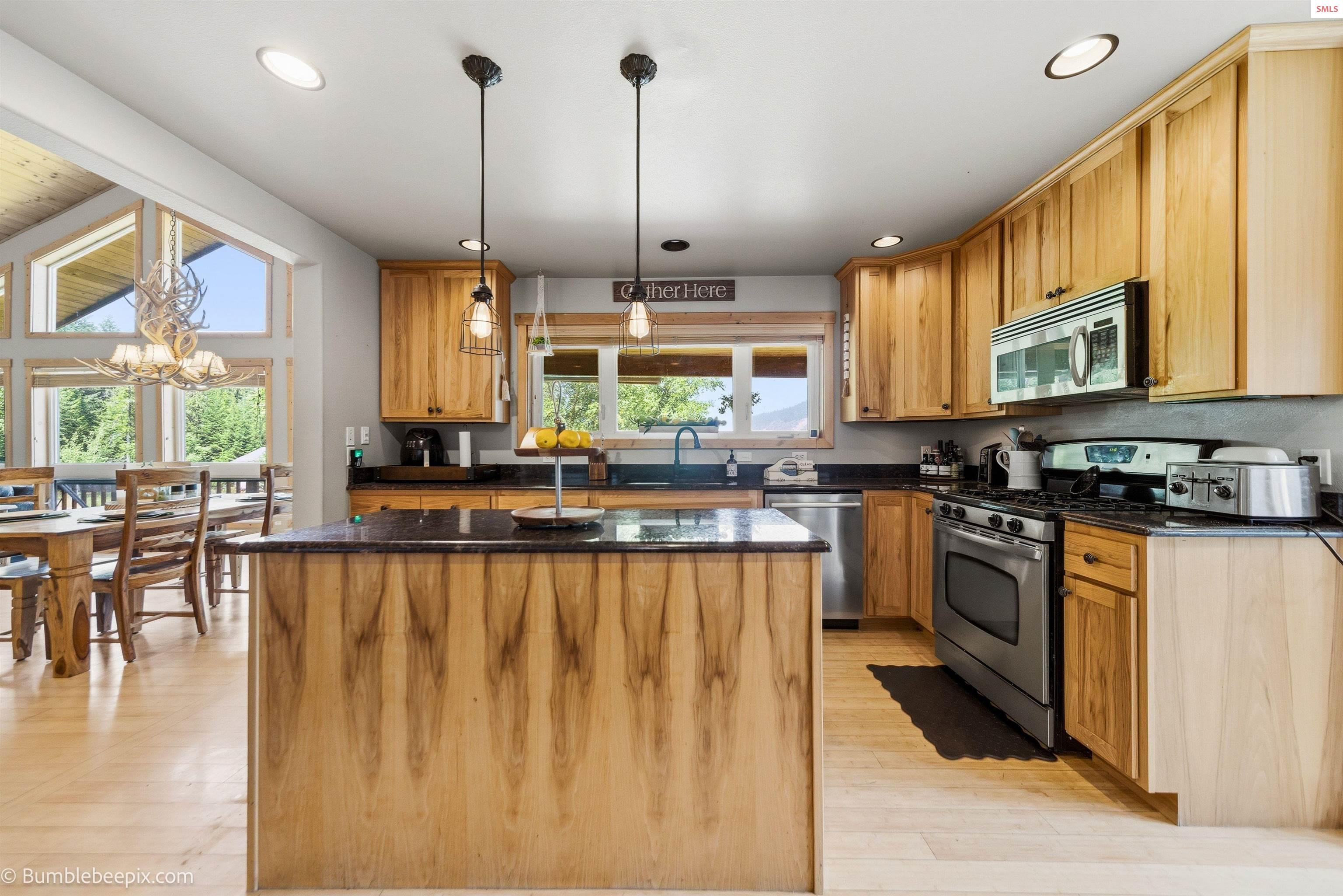 71 Buck Ridge Sagle, ID 83860 - Photo 16 of 49 Gallery Image 16
