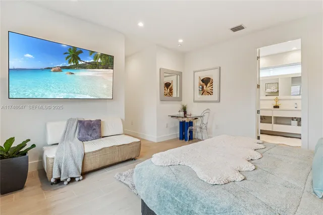 $19,800 | 3580 Southwest 23rd Street, Unit 3580, Miami, FL 33145