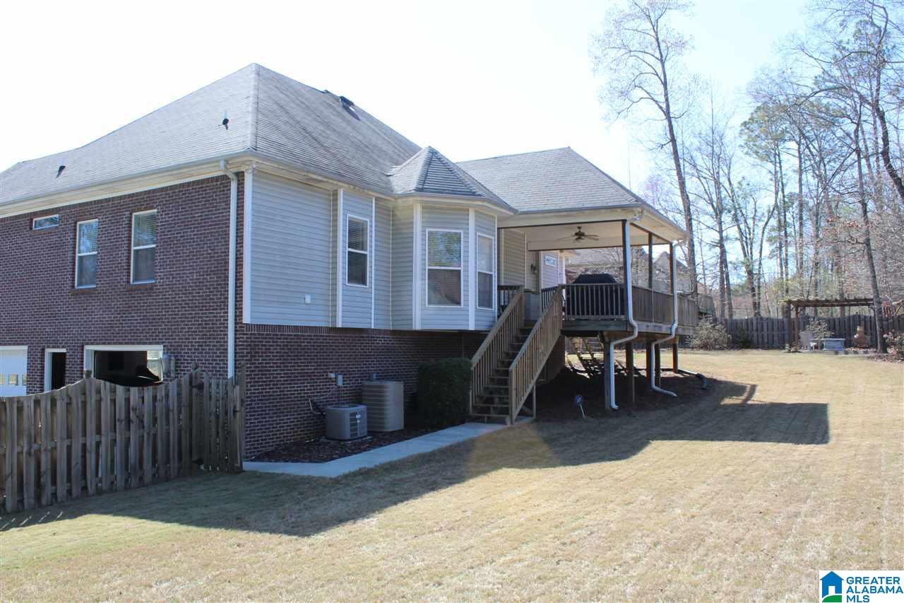121 Thoroughbred Lane Alabaster, AL 35007 - Photo 9 of 48