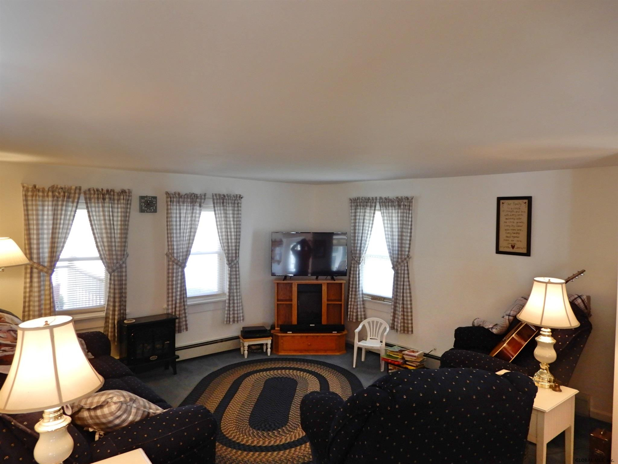 64 River Road Pittstown, NY 12094 - Photo 4 of 22 Photo 4