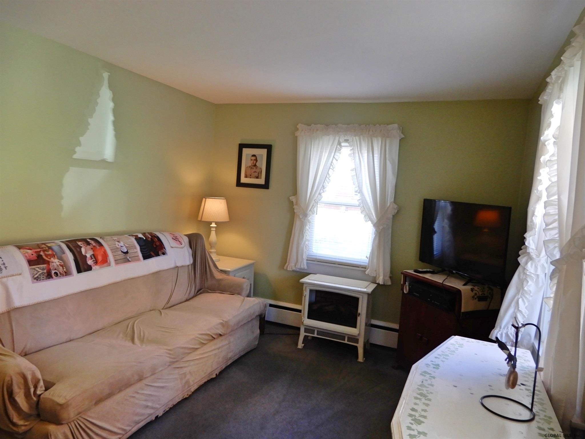 64 River Road Pittstown, NY 12094 - Photo 10 of 22 Photo 10