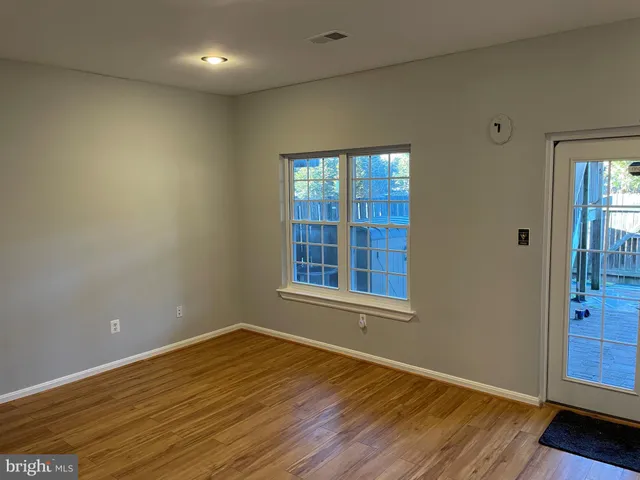 $3,100 | 13684 Wildflower Lane, Clifton, VA 20124