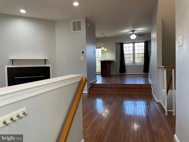 $3,100 | 13684 Wildflower Lane, Clifton, VA 20124