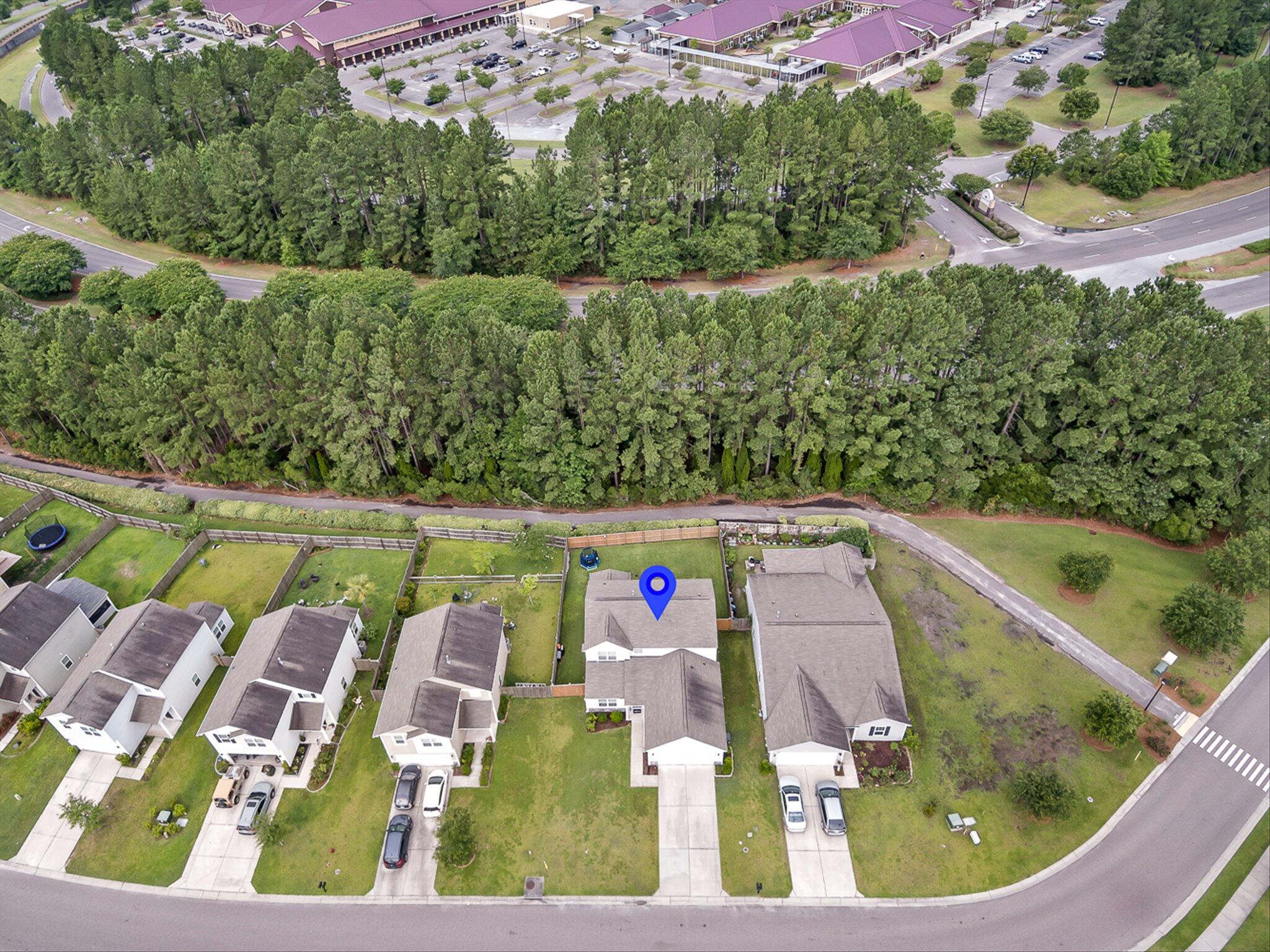 311 Iveson Road Summerville, SC 29486 - Photo 38 of 81 37-311 Iveson-35
