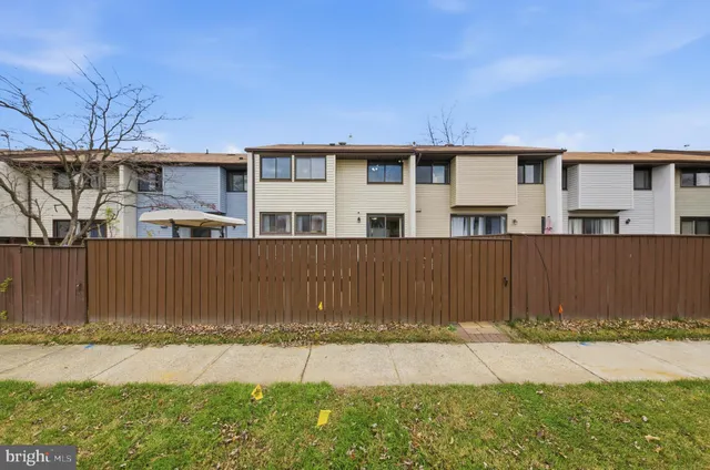 $475,000 | 406 Bolton Road, Hightstown, NJ 08520