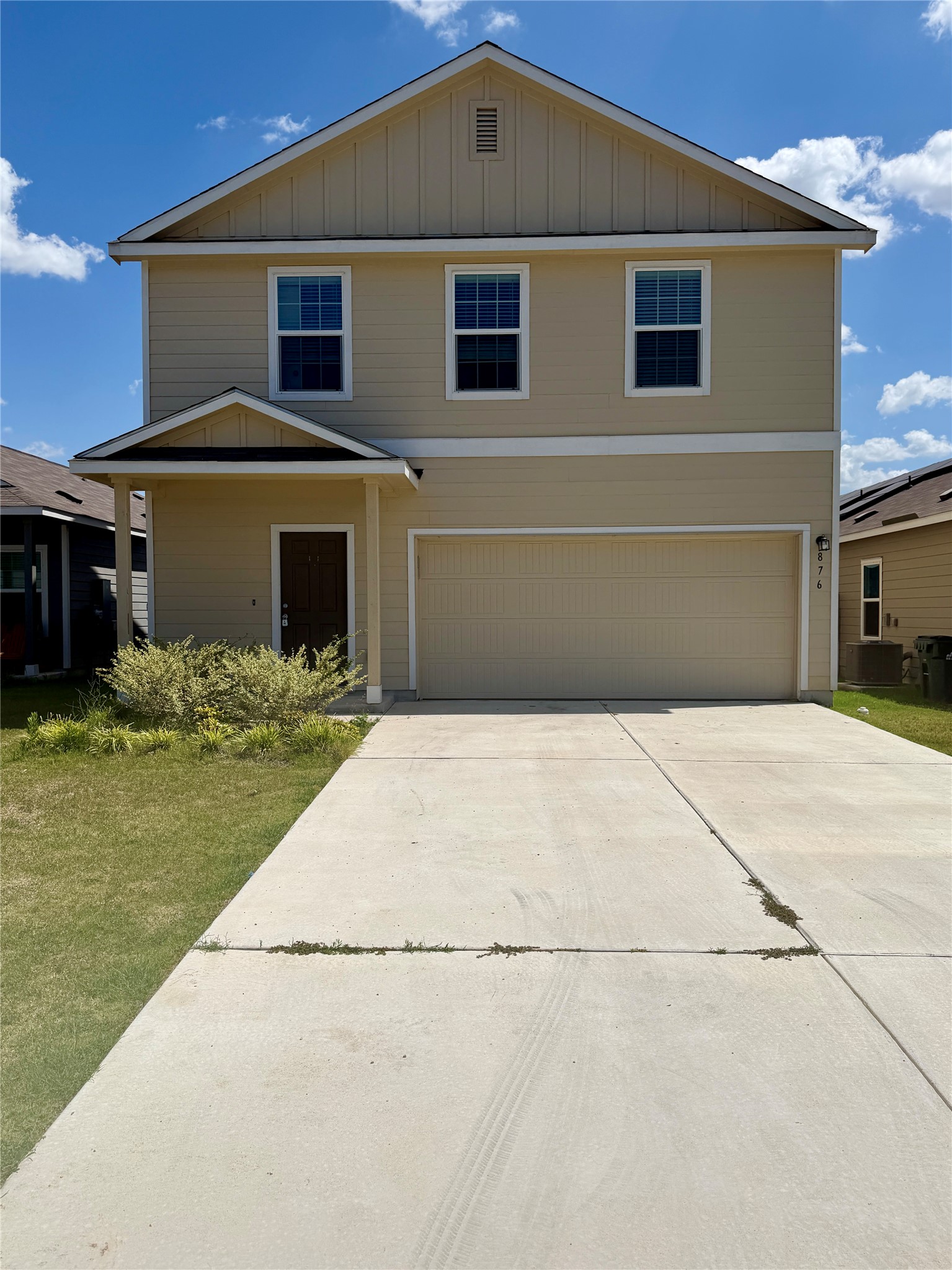 876 Rancho Del Cielo Loop Jarrell, TX 76537 - Photo 9 of 9