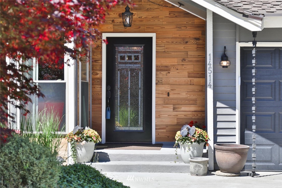 14514 Southeast 165th Place Renton, WA 98058 - Photo 3 of 40 Gallery Image 3