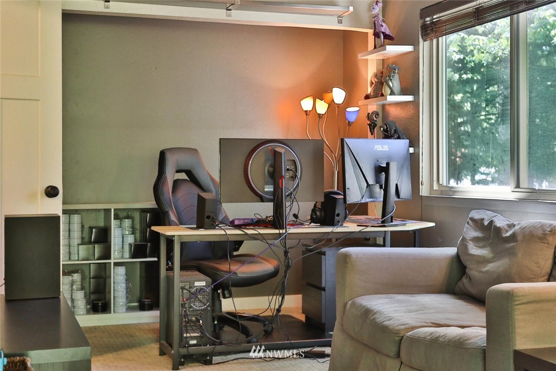 14514 Southeast 165th Place Renton, WA 98058 - Photo 21 of 40 Gallery Image 21