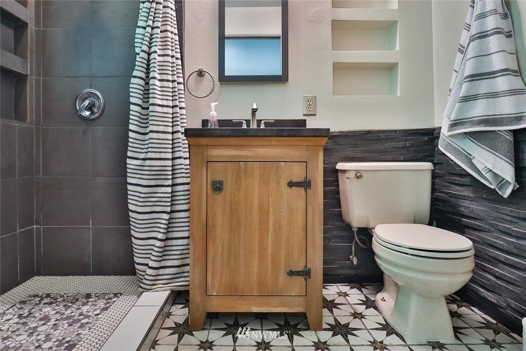 14514 Southeast 165th Place Renton, WA 98058 - Photo 22 of 40 Gallery Image 22