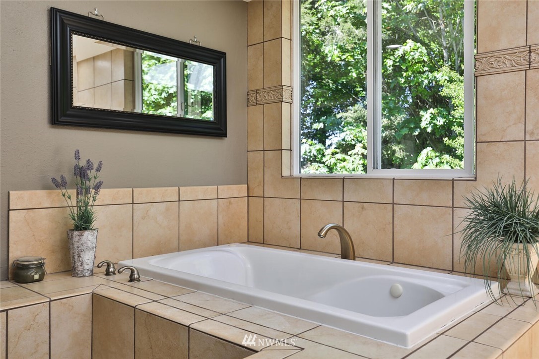 14514 Southeast 165th Place Renton, WA 98058 - Photo 39 of 40 Gallery Image 39
