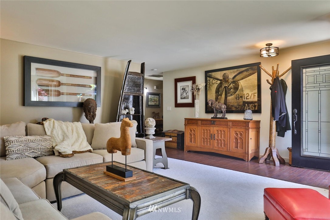 14514 Southeast 165th Place Renton, WA 98058 - Photo 7 of 40 Gallery Image 7